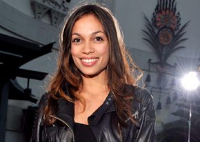 1251216315rosario_dawson_290x206