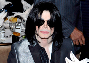 1251217280michael_jackson_290x206