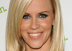 1251224796jenny_mccarthy_290x206