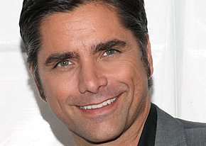 1251225935john_stamos_290x206