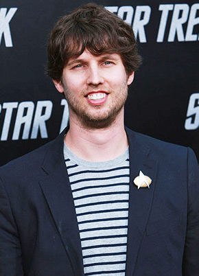 1251310088_jon_heder_290x402