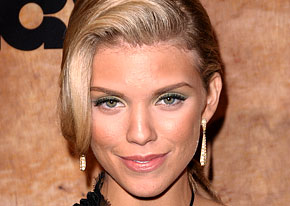 1256765208annalynne 206