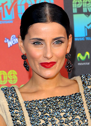 1257197930_nelly 290