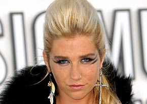 1286556173kesha 206
