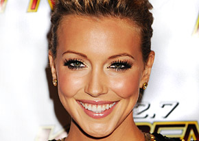 1291319497bio katie cassidy 206