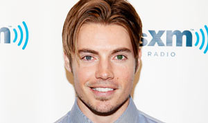 1340463574_josh henderson h