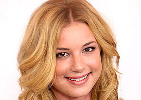 1350331869emily vancamp 206