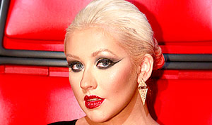 1352486853_christina aguilera 300