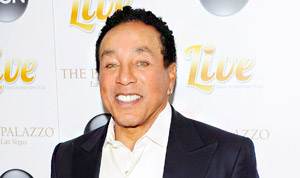 1364578359_smokey robinson 178