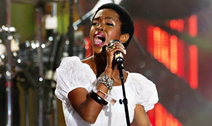 1366989325_lauryn hill 178
