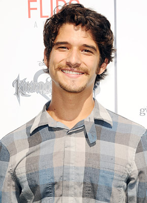 1375108906_tyler posey 402