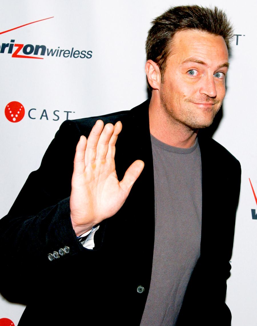 1380139209_115432784_matthew perry zoom