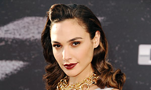 1386182421_gal gadot 178