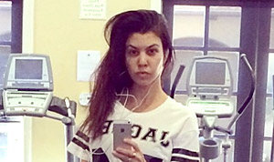 1389808746_kourtney kardashian 300