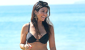 1390513080_kourtney kardashian 178