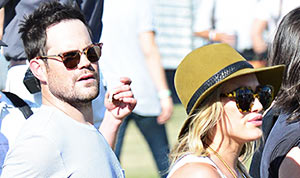 1397315557_hilary duff h