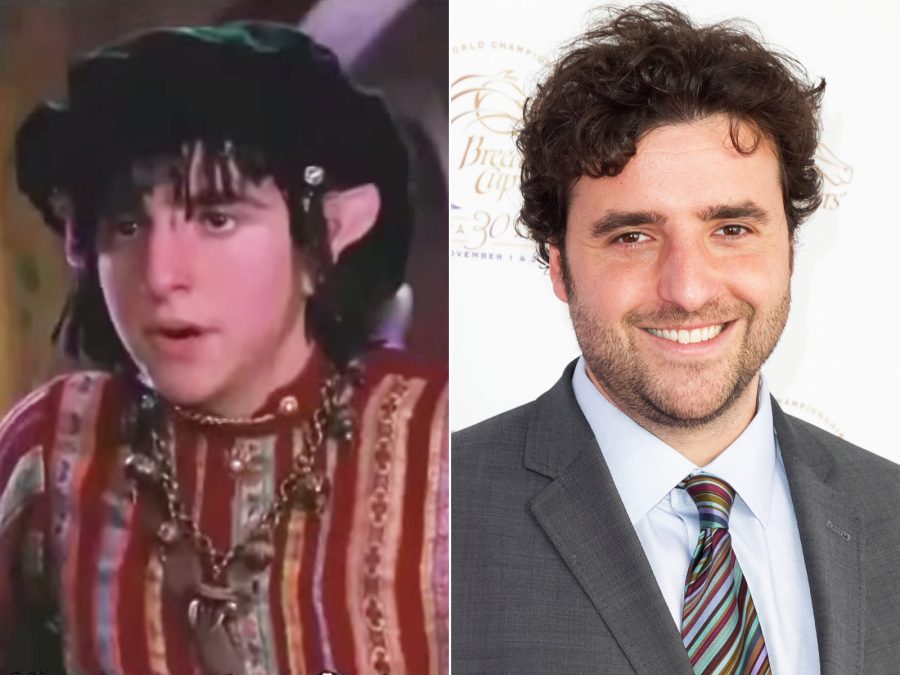 1417467427_holiday david krumholtz zoom2