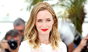 1432050335_emily blunt 300