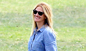 1442328949_julia roberts danny moder 300