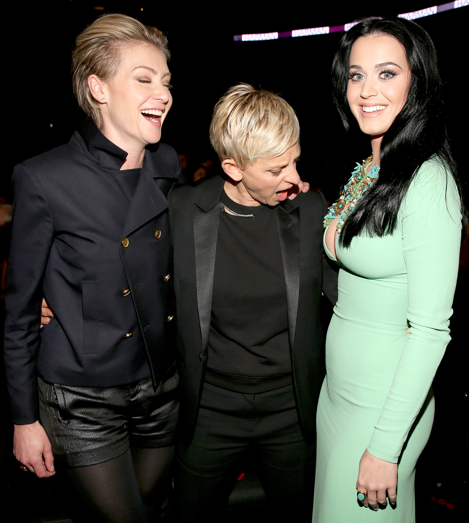 ellen-katy-perry-boobs