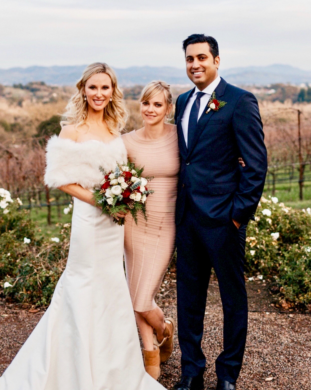Anna Faris and co-host Sim Sarna and Amy’s wedding