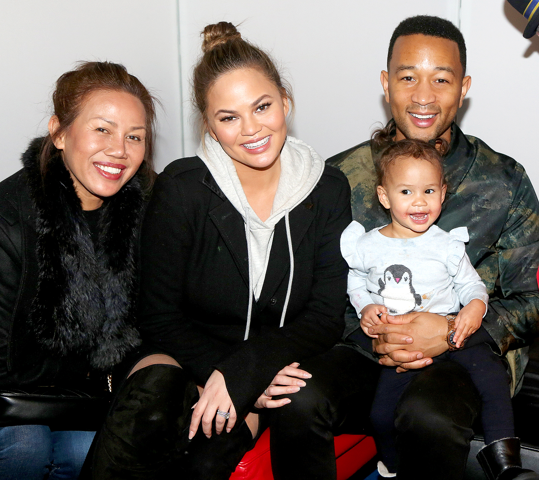 chrissy-Vilailuck-Teigen