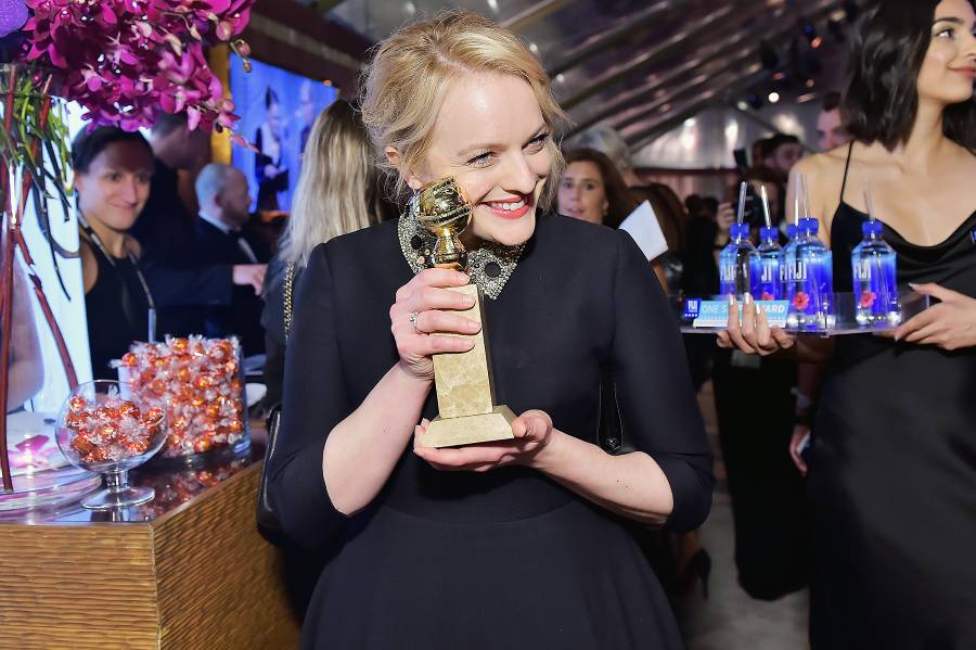 Elisabeth Moss Golden Globes 2018