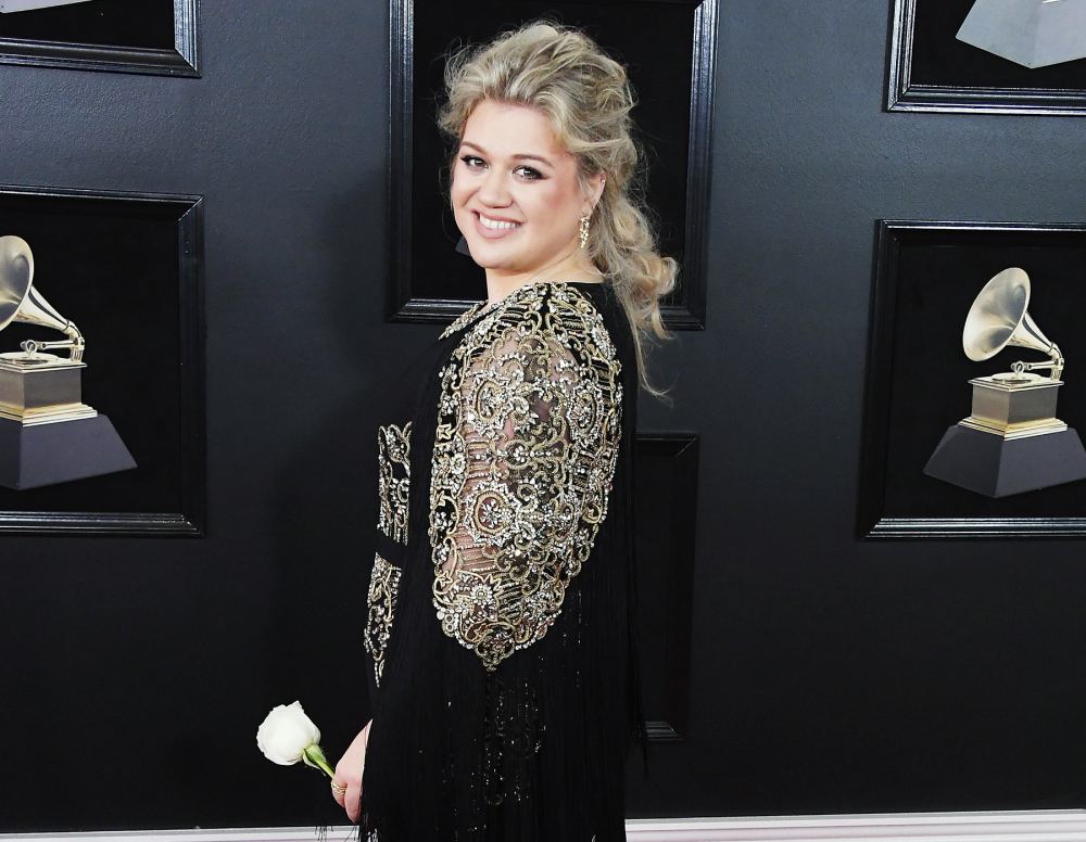 Kelly Clarkson Grammys 2018