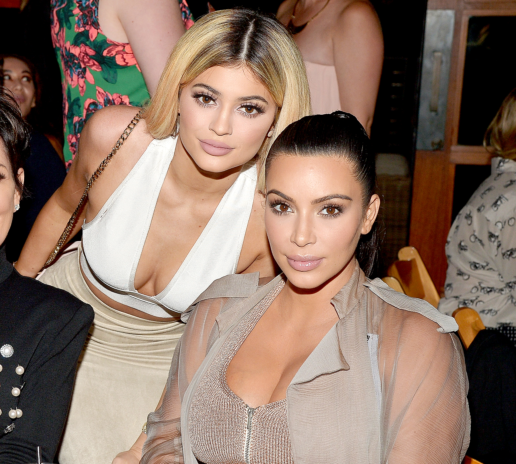 kylie-jenner-kim-kardashian