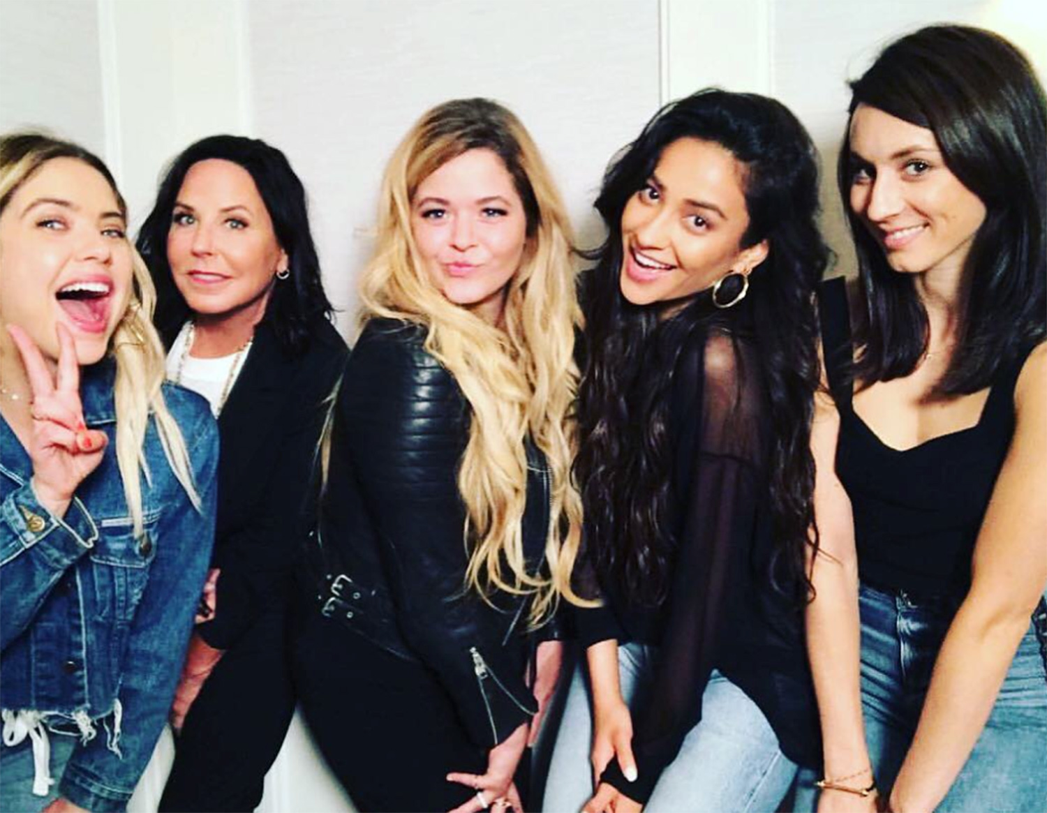 Pretty Little Liars cast