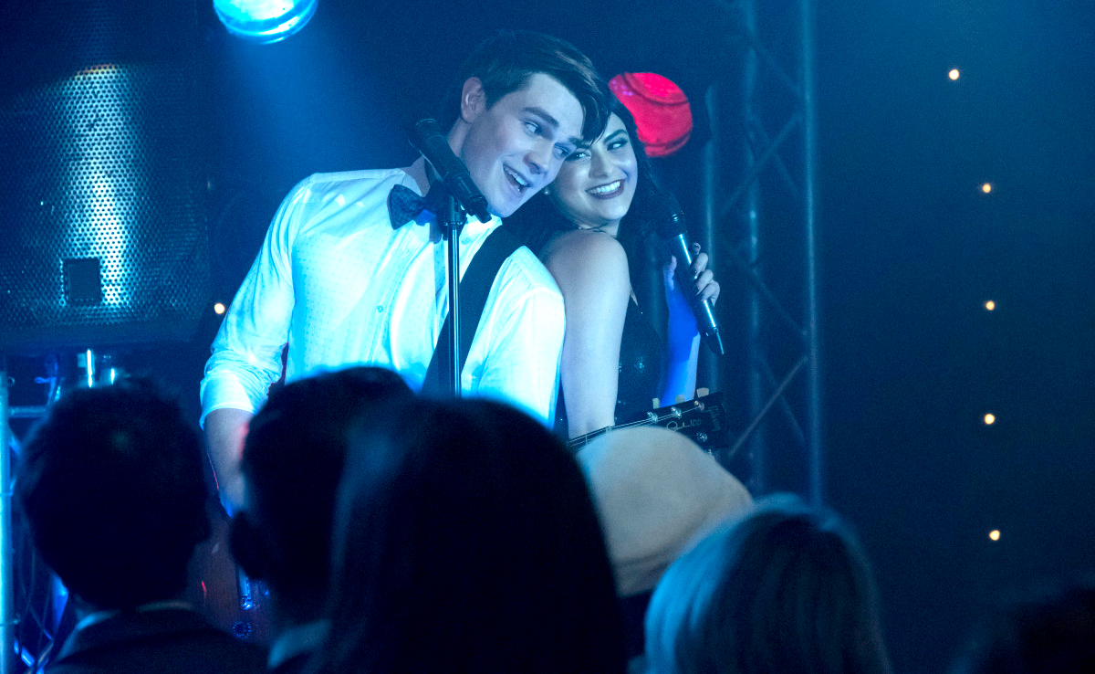 riverdale-archie-veronica