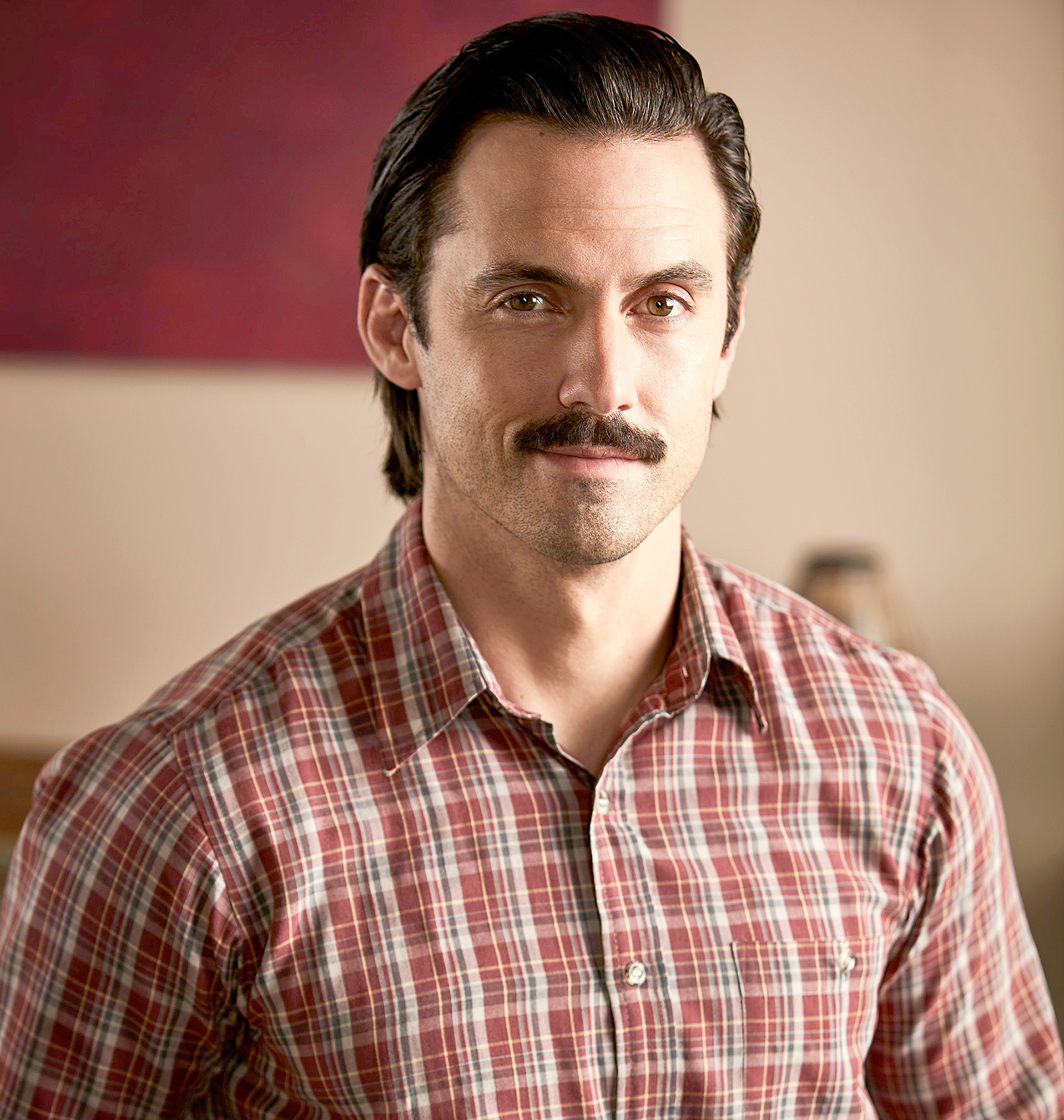 Milo-Ventimiglia-shaves