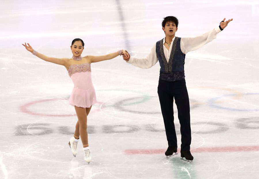 Miu Suzaki and Ryuichi Kihara