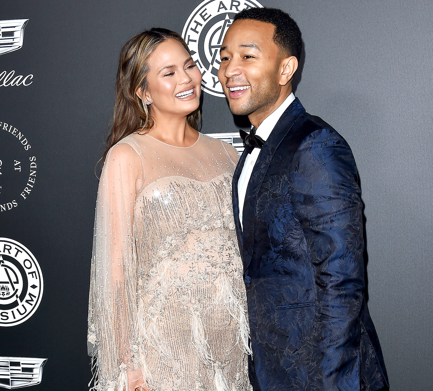 Chrissy-Teigen-and-John-Legend-baby