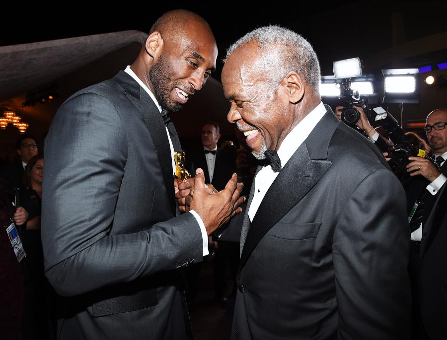 Kobe Bryant Danny Glover Oscars 2018 Governors Ball