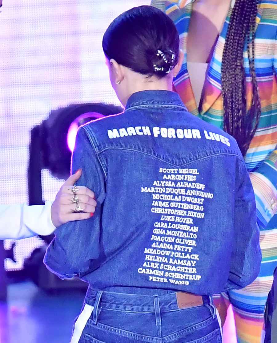 Millie Bobby Brown, March For Our Lives, Shirt, Favorite TV Actress, Nickelodeon's 2018 Kids' Choice Awards