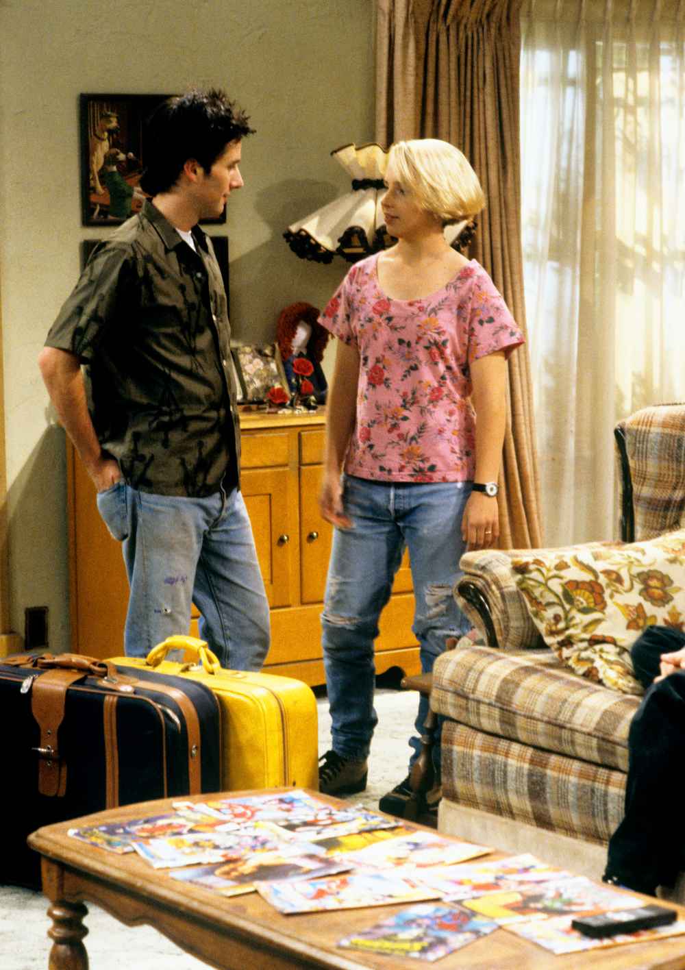 Glenn Quinn and Lecy Goranson in ‘Roseanne‘