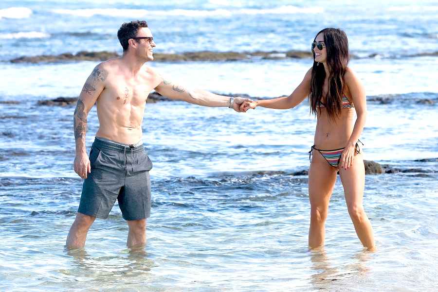 Brian-Austin-Green-and-Meghan-Fox-beach-bikini-Hawaii