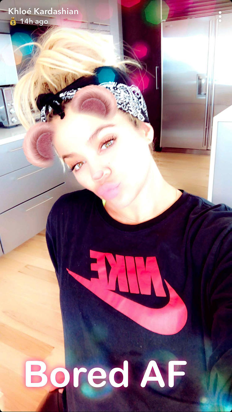 Khloe Kardashian, Pregnant, Birthing Ball, Snapchat