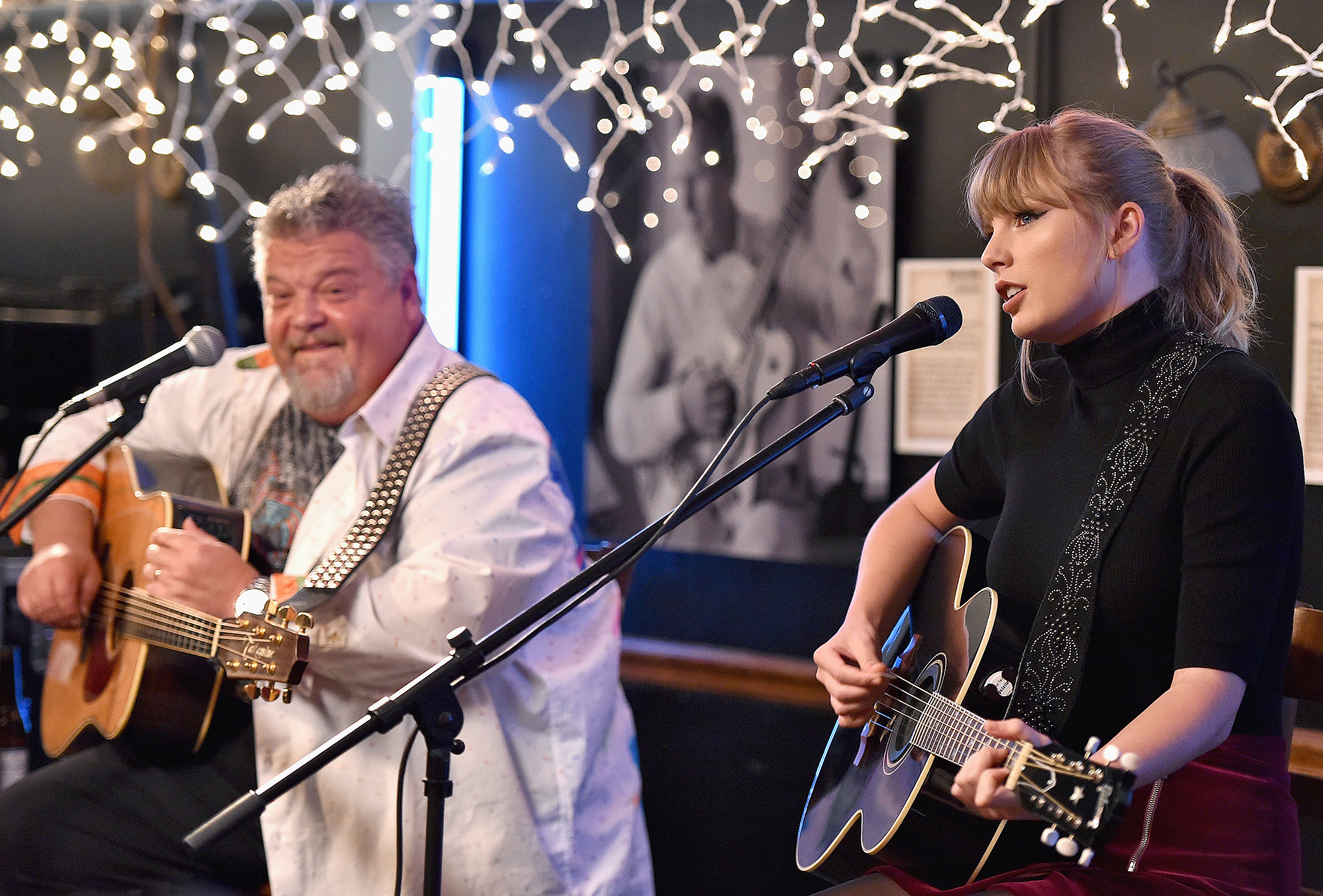 Taylor Swift, Craig Wiseman, Bluebird Cafe