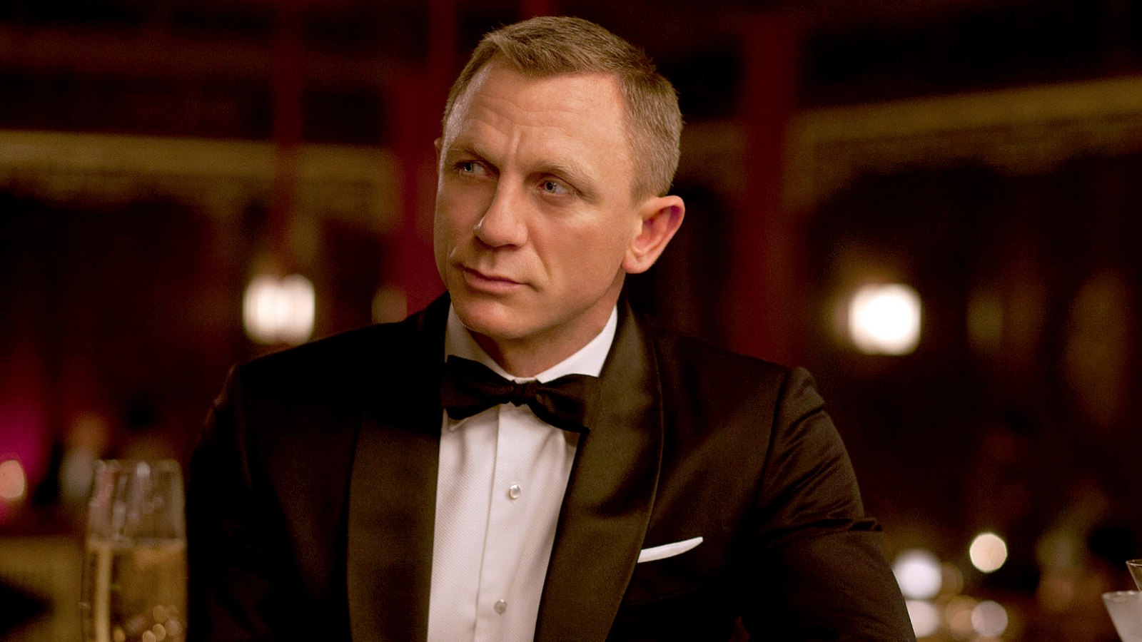 Daniel-Craig-James-Bond