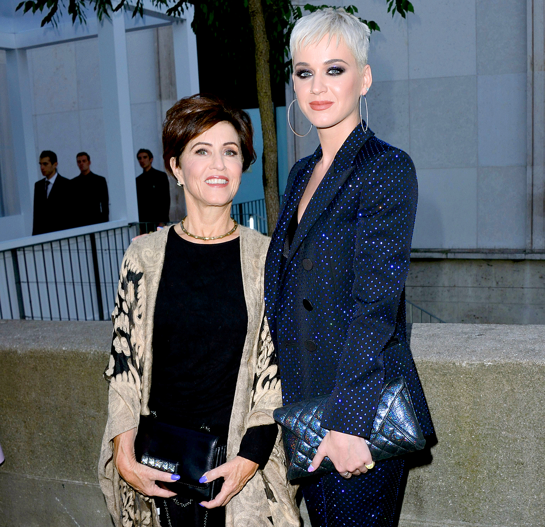 katy-perry-mother-mary-perry