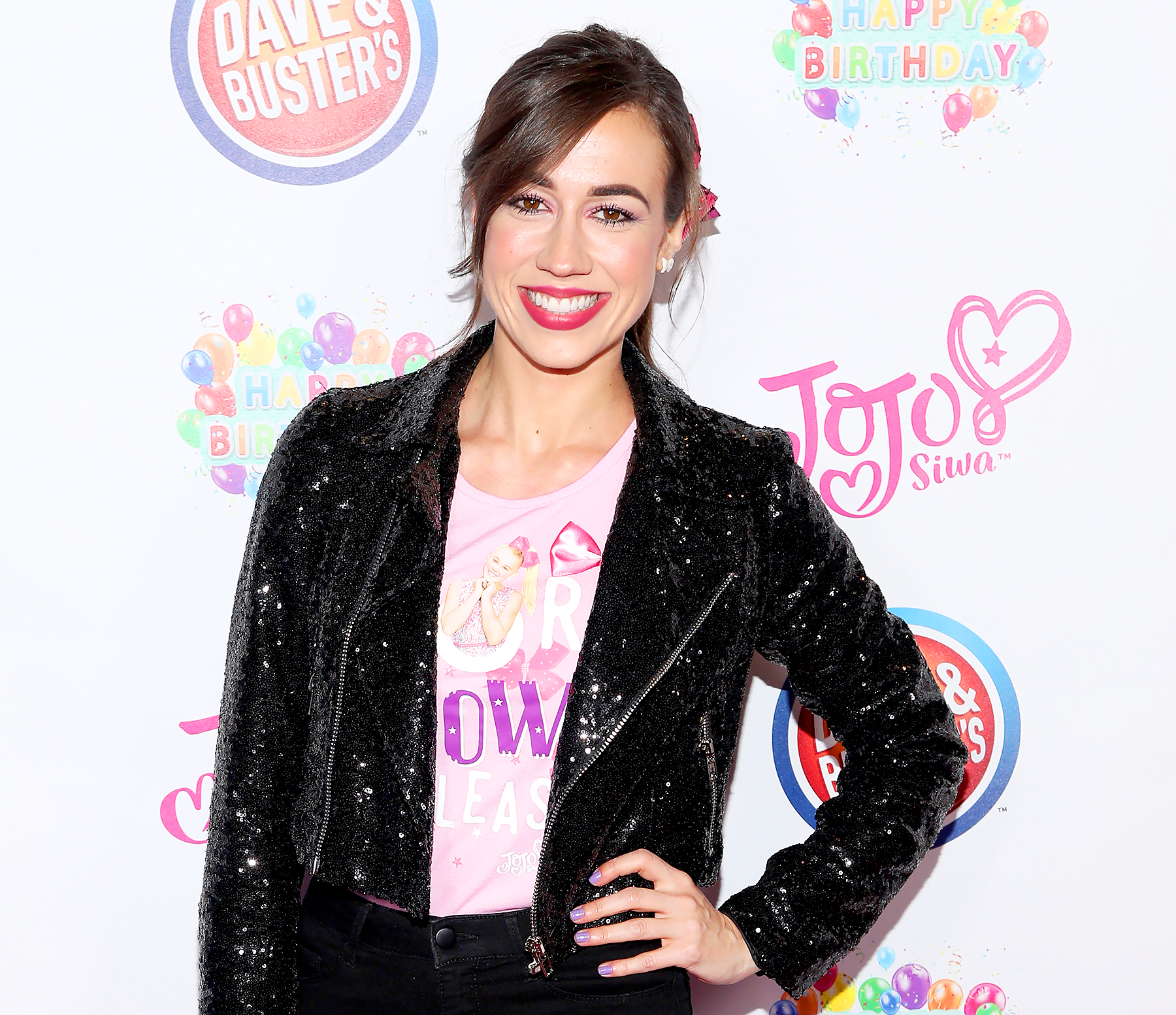 Colleen-Ballinger-pregnant