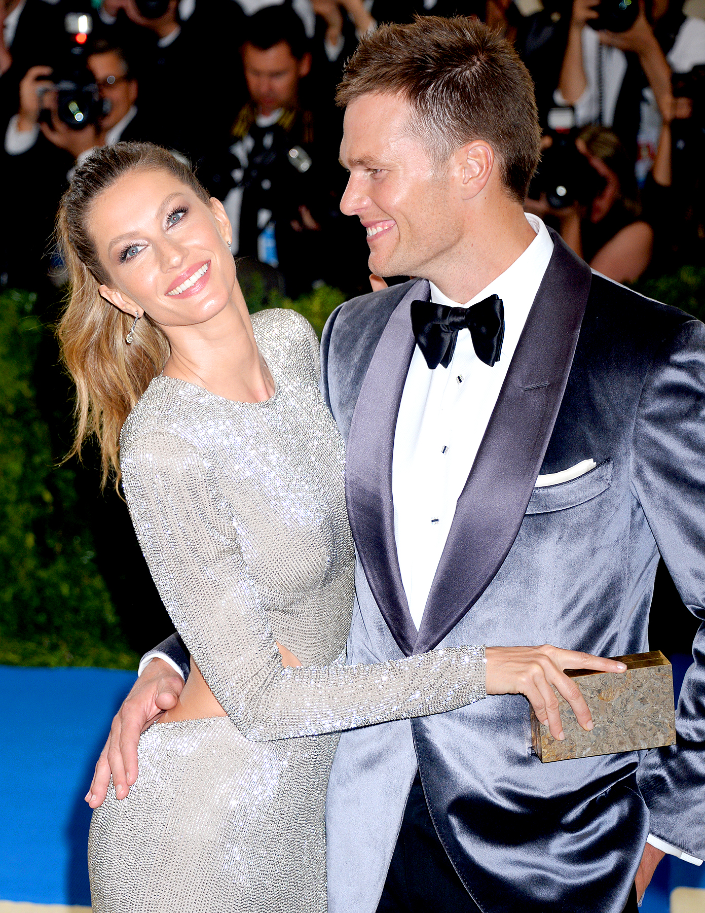 Tom-Brady-and-Gisele-Bundchen
