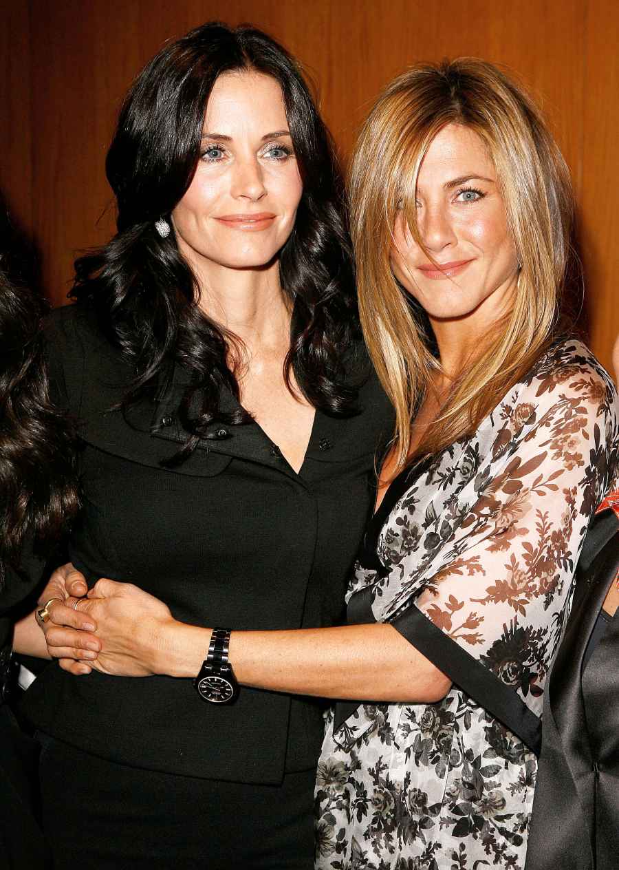 Courteney Cox and Jennifer Aniston