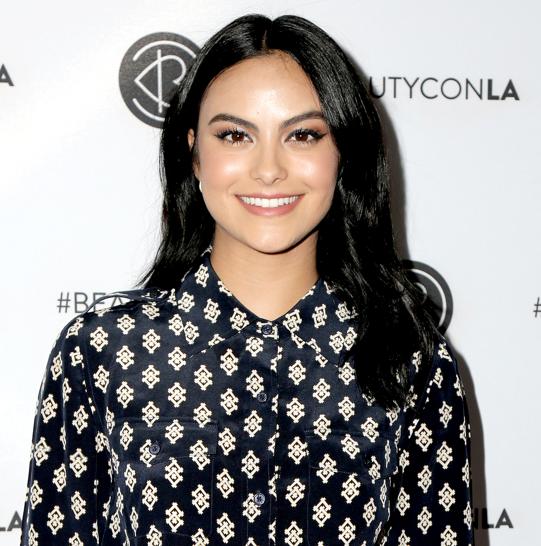 Camila-Mendes