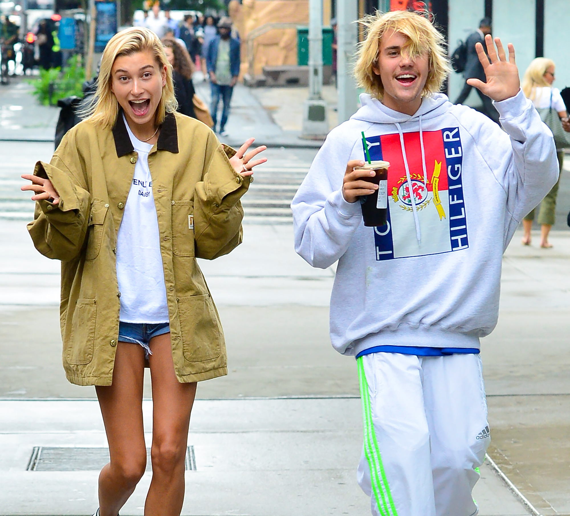 Hailey Baldwin, Justin Bieber, Engaged