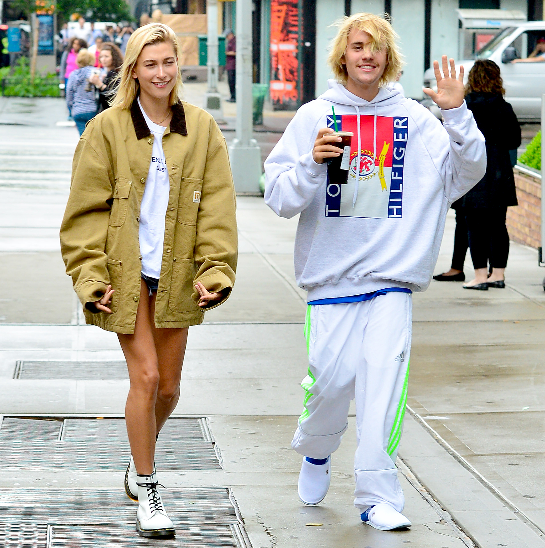Hailey-Baldwin-Justin-Bieber-better-friends