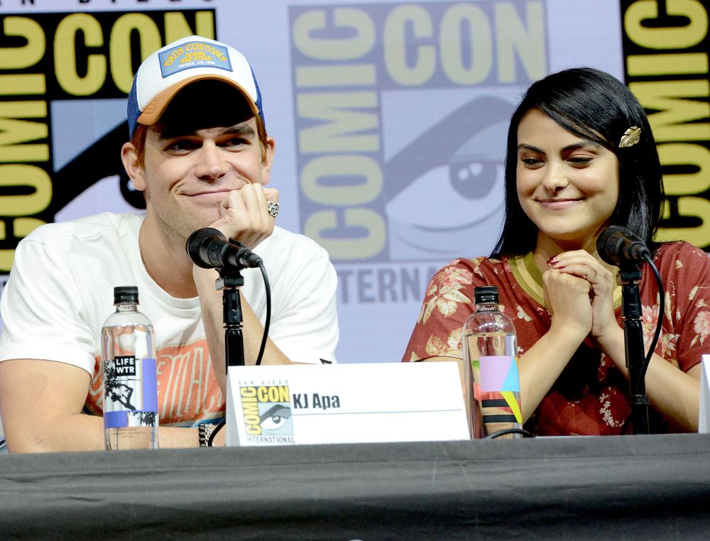 KJ-Apa-and-Camila-Mendes