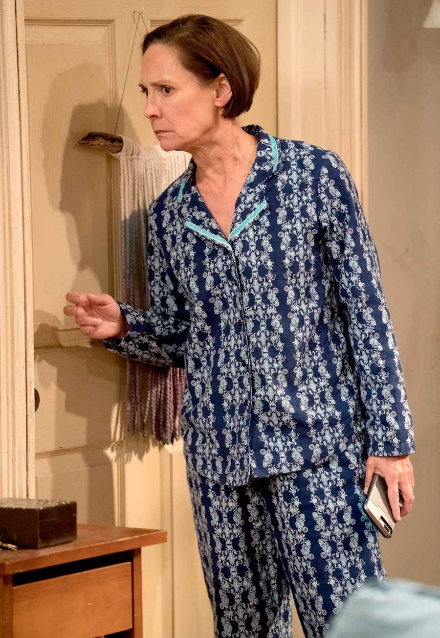 Laurie-Metcalf-Roseanne